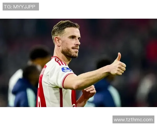 英格兰足球帅哥球星的魅力与风采揭秘，俊朗外表与球场上的非凡表现