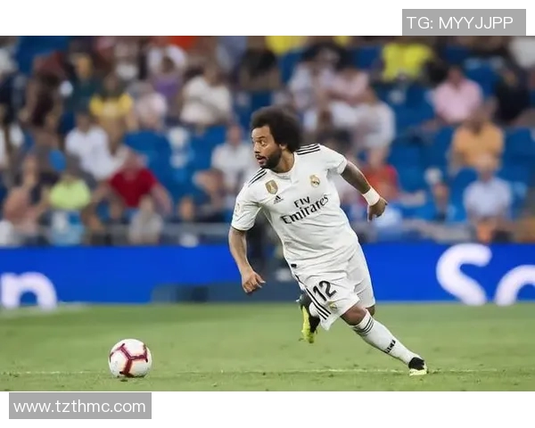 足球巨星经典停球瞬间盘点与技术解析